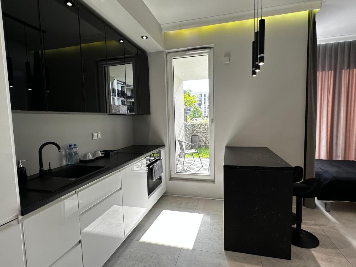 Platinium De Lux Apartament Apartman Varsó Kültér fotó