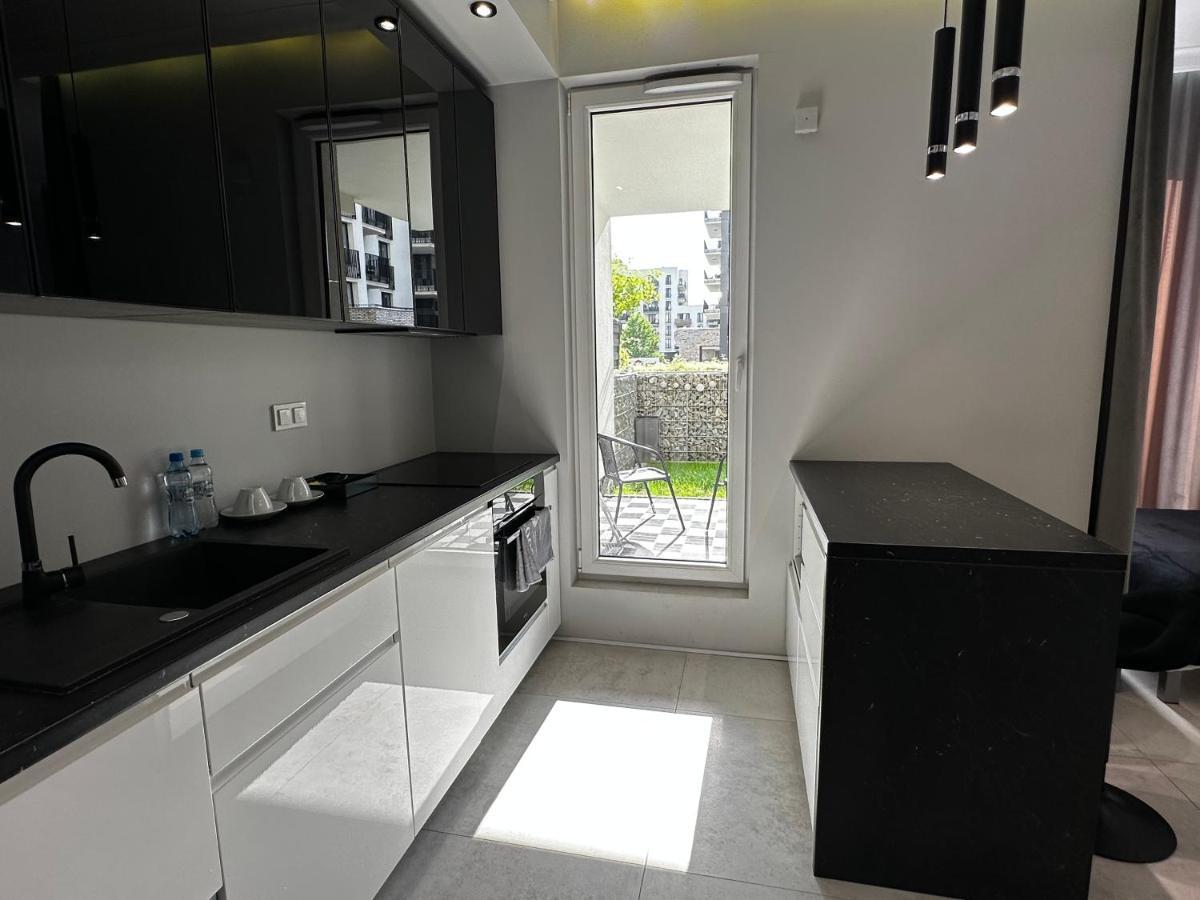 Platinium De Lux Apartament Apartman Varsó Kültér fotó